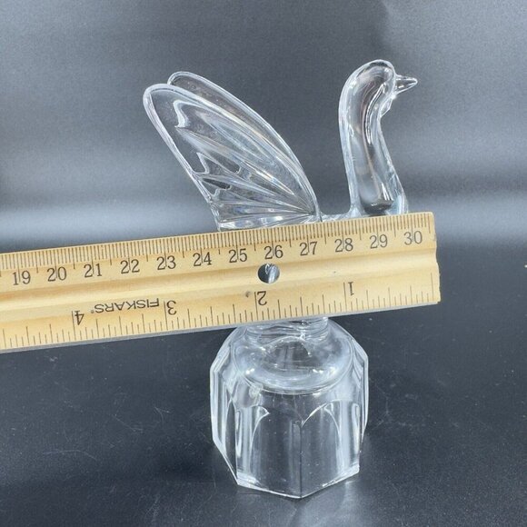 Vintage Clear Flying Glass Crystal Bird Figurine Glassware Decor Figure VTG - Picture 3 of 10